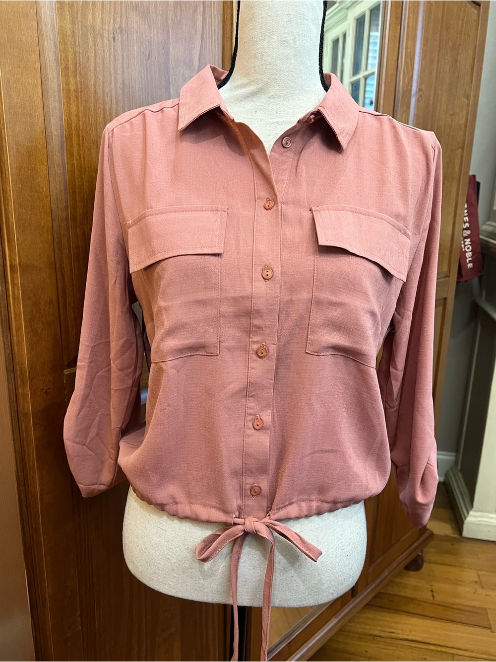 Papermoon Dusty Rose Button-Front Tie-Hem Shirt